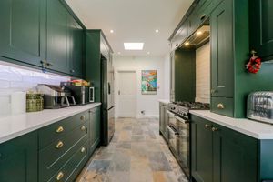 Photo 30- click for photo gallery